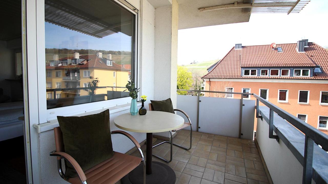 Grosszuegige Stadtwohnung - Garage, Balkon Würzburg Exteriör bild